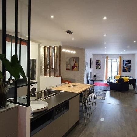 Appartement galerie Angle3 à Quimper Extérieur photo