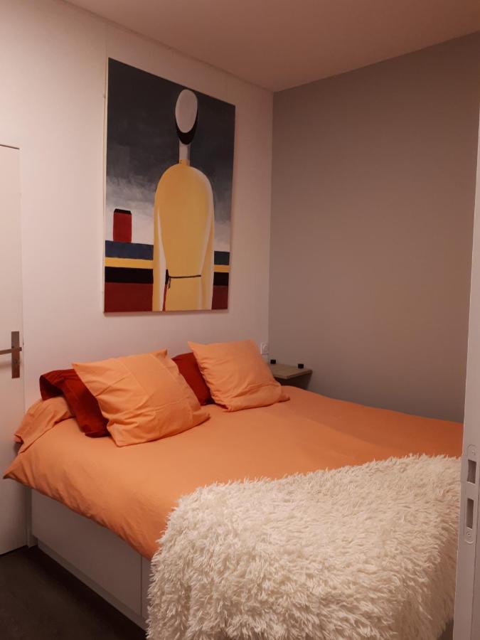 Appartement galerie Angle3 à Quimper Extérieur photo