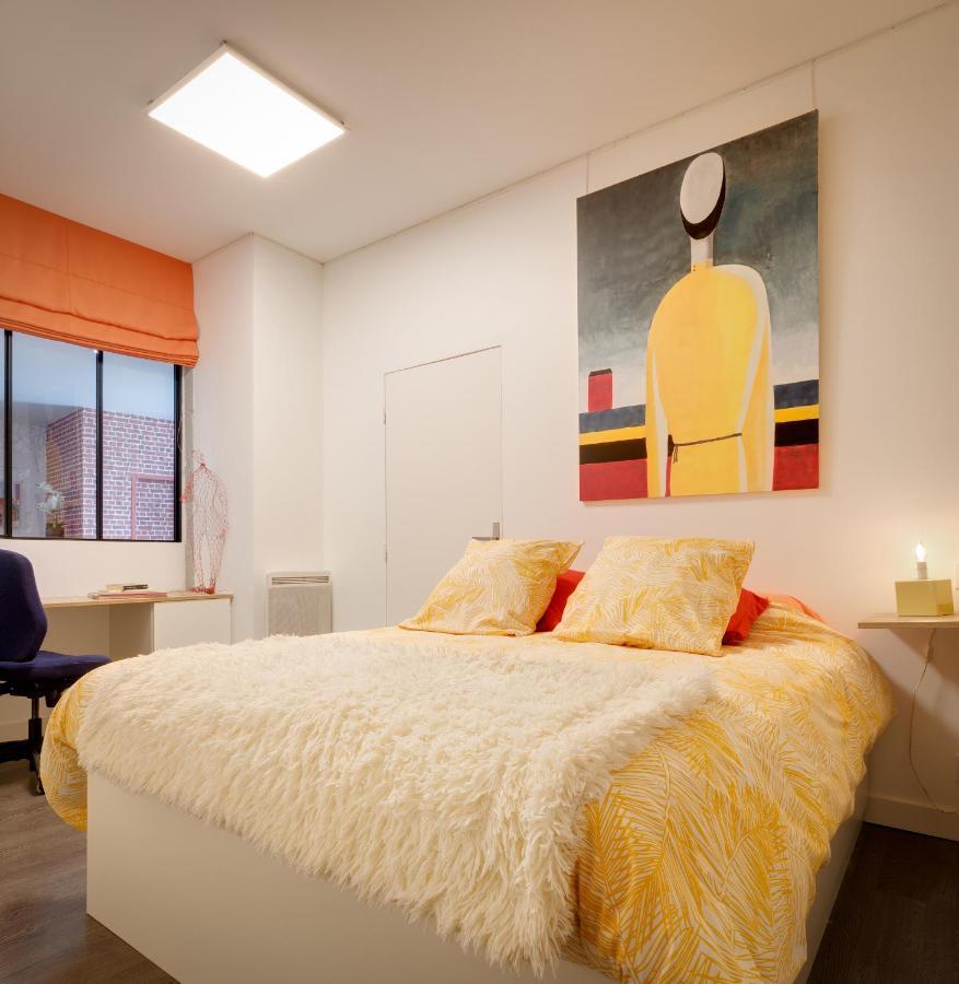 Appartement galerie Angle3 à Quimper Extérieur photo