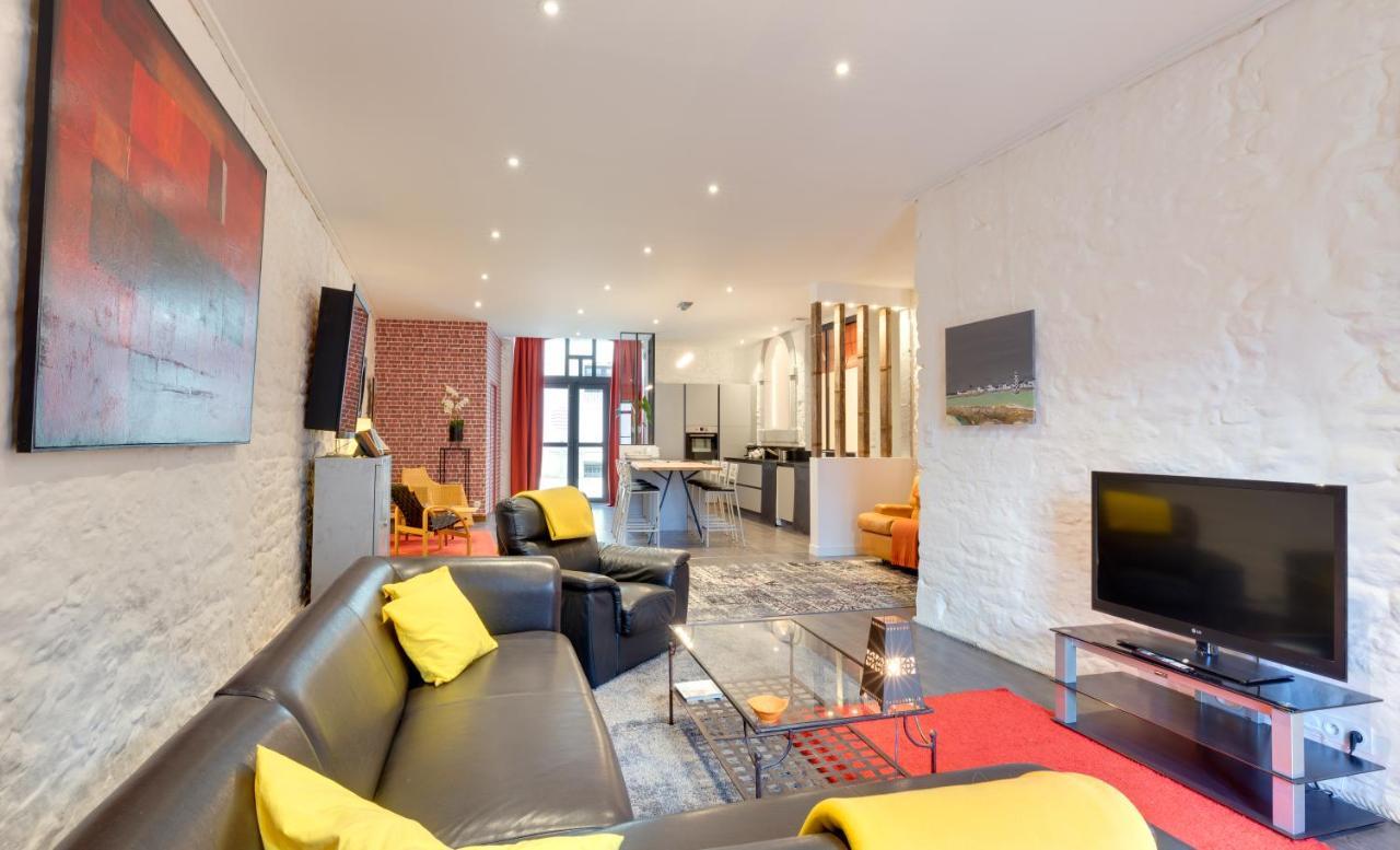 Appartement galerie Angle3 à Quimper Extérieur photo